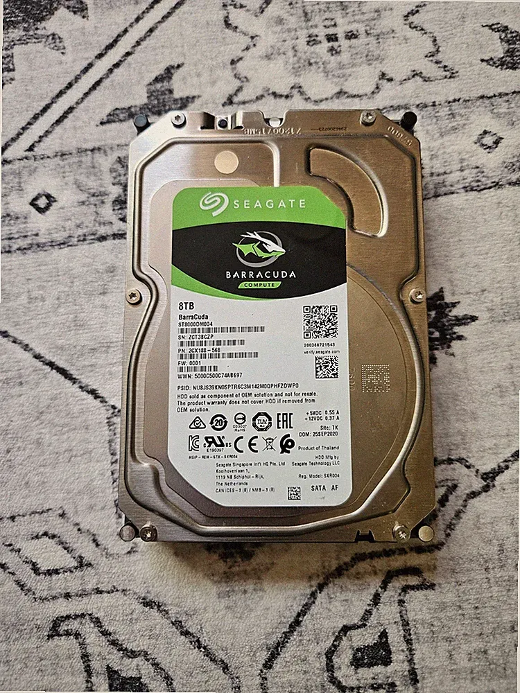Seagate BarraCuda 8TB Internal HDD 3.5" SATA 6Gb/s 256MB Cache ST8000DMO04